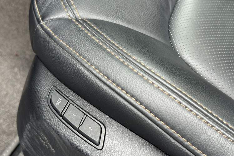 Used Mazda CX-5 2020 2.5L Automatic Two-Wheel Drive ZhiZun Version Interior 12