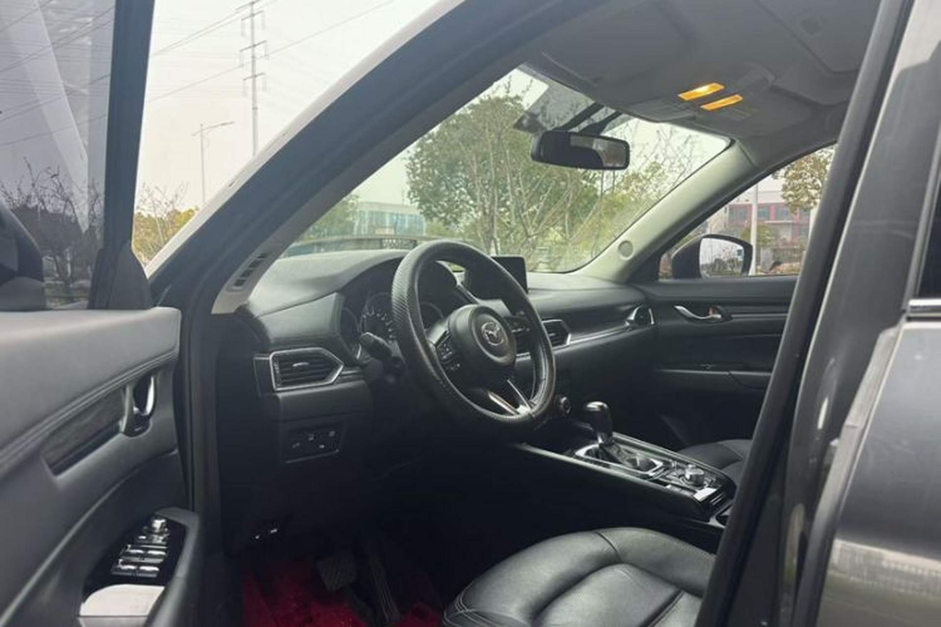 Used Mazda CX-5 2020 2.0L Automatic Two-Wheel Drive ZhiZun Version Interior 2