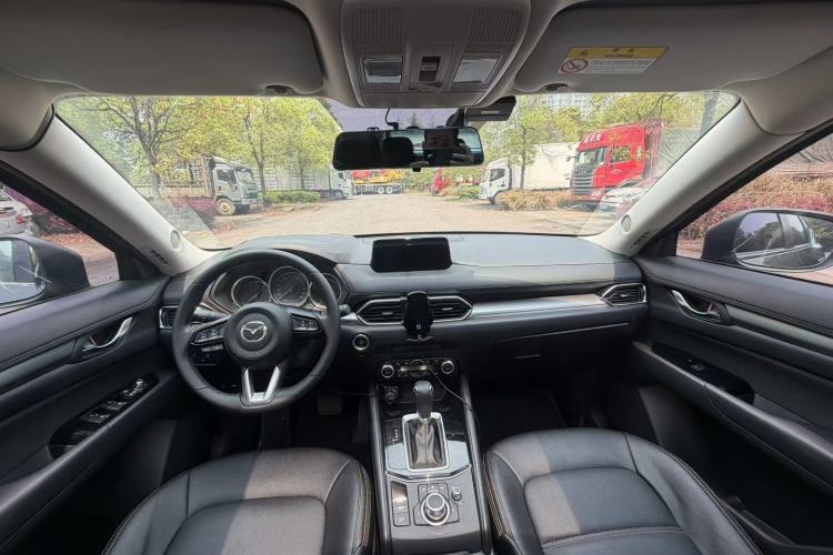 Used Mazda CX-5 2020 Revised Version 2.0L Automatic Two-Wheel Drive Smart Type Interior 3