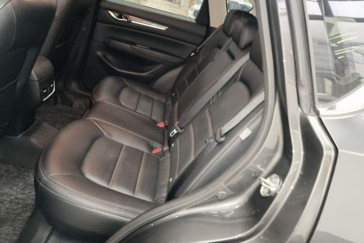 Used Mazda CX-5 2020 Revised Version 2.0L Automatic Two-Wheel Drive ZhiZun Trim Interior 4