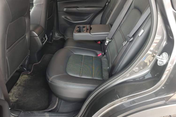 Used Mazda CX-5 2020 2.0L Automatic Two-Wheel Drive ZhiZun Version Left Rear Seat