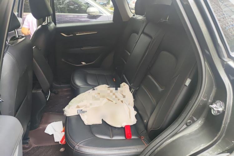 Used Mazda CX-5 2020 2.0L Automatic Two-Wheel Drive ZhiZun Version Left Rear Seat