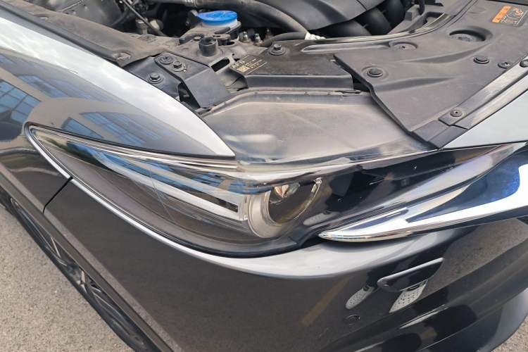 Used Mazda CX-5 2020 2.5L Automatic 4x4 Flagship Edition Right Front Headlight