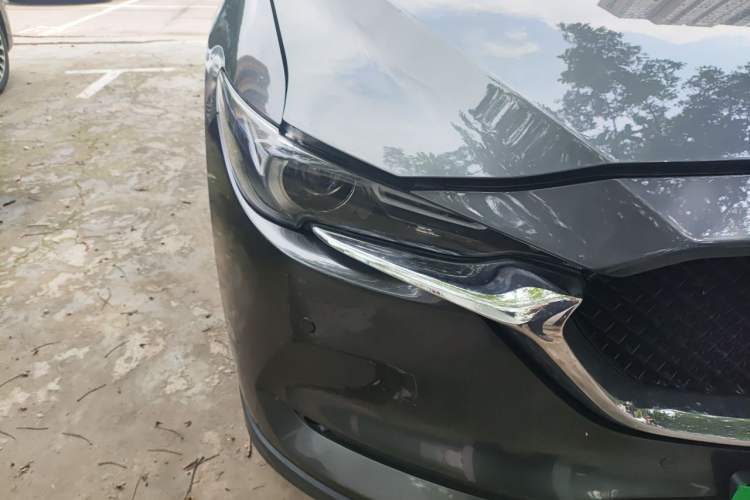Used Mazda CX-5 2020 2.0L Automatic Two-Wheel Drive ZhiZun Version Right Front Headlight
