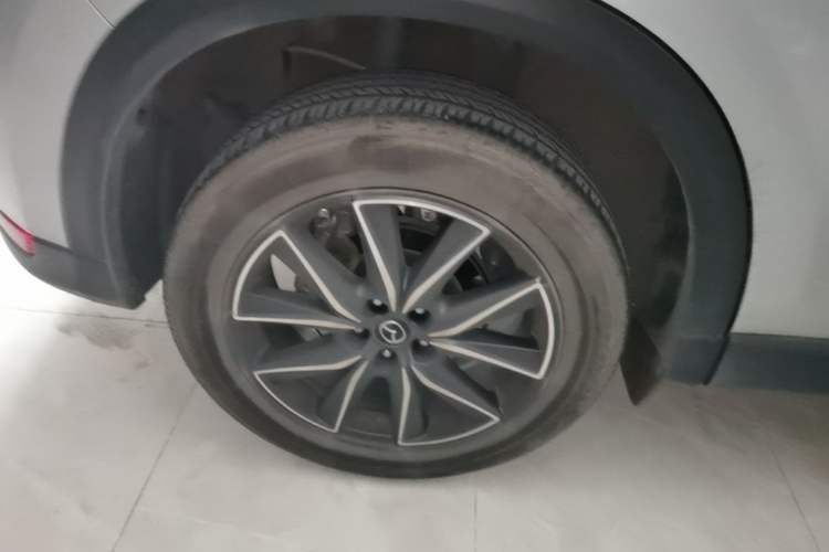 Used Mazda CX-5 2020 2.5L Automatic 4x4 Flagship Edition Right Rear Wheel Hub
