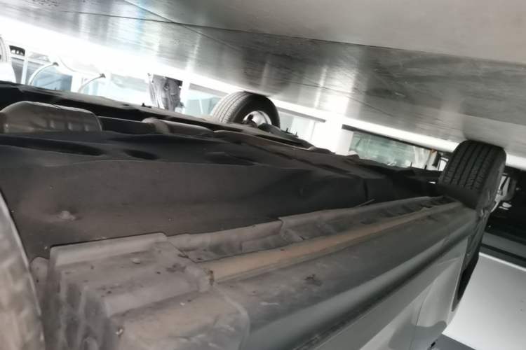 Used Mazda CX-5 2020 2.5L Automatic 4x4 Flagship Edition Right Side Sill