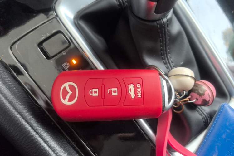 Used Mazda CX-5 2020 Revised Version 2.0L Automatic Two-Wheel Drive ZhiZun Trim Vehicle Key