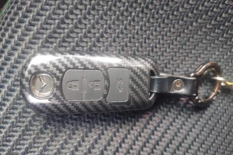 Used Mazda CX-5 2020 2.5L Automatic 4x4 ZhiZun Trim Vehicle Key