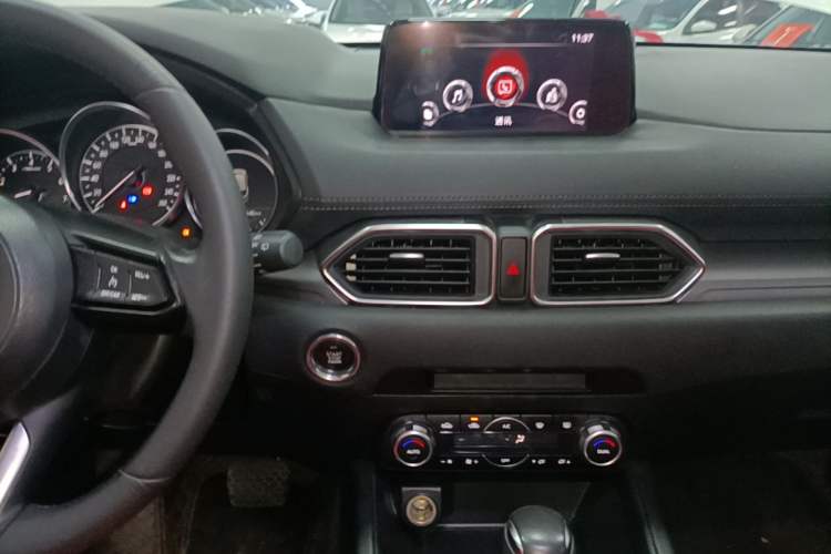 Used Mazda CX-5 2020 Revised Version 2.0L Automatic Two-Wheel Drive Smart Type Audio And AC Panel