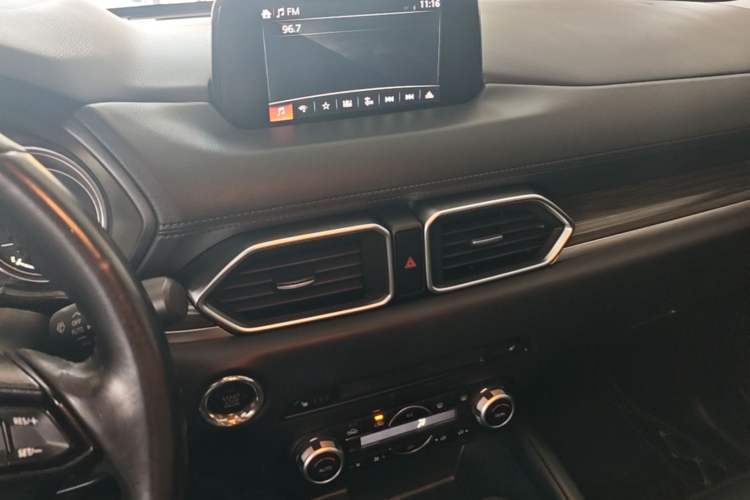 Used Mazda CX-5 2020 Revised Version 2.0L Automatic Two-Wheel Drive ZhiZun Trim Audio And AC Panel