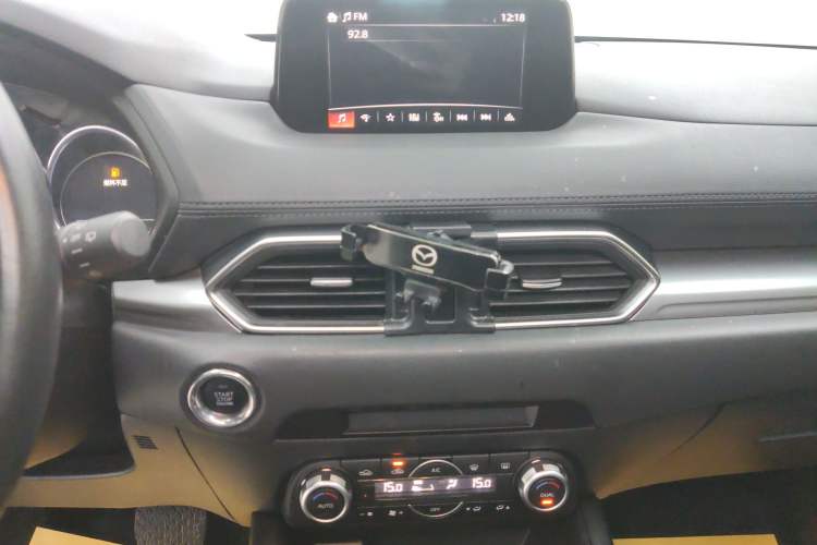 Used Mazda CX-5 2020 Revised Version 2.0L Automatic Two-Wheel Drive Smart Type Audio And AC Panel
