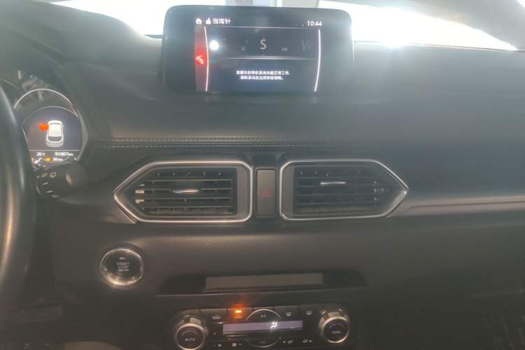 Used Mazda CX-5 2020 Revised Version 2.0L Automatic Two-Wheel Drive Smart Type Audio And AC Panel