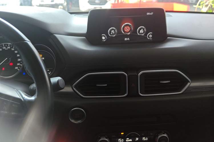 Used Mazda CX-5 2020 Revised Version 2.0L Automatic Two-Wheel Drive Smart Type Audio And AC Panel