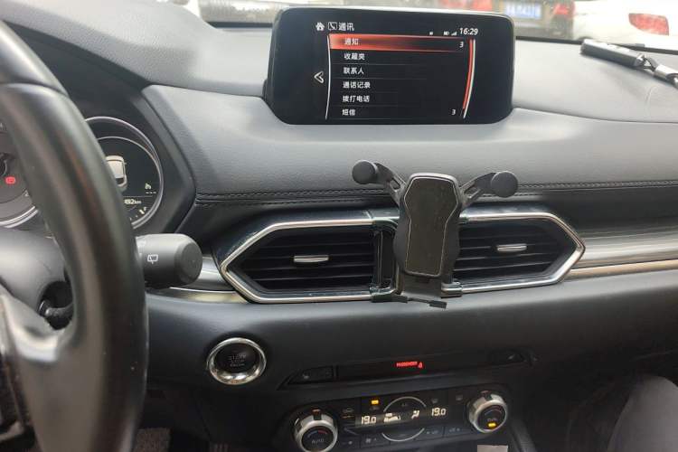 Used Mazda CX-5 2020 Revised Version 2.0L Automatic Two-Wheel Drive ZhiZun Trim Audio And AC Panel