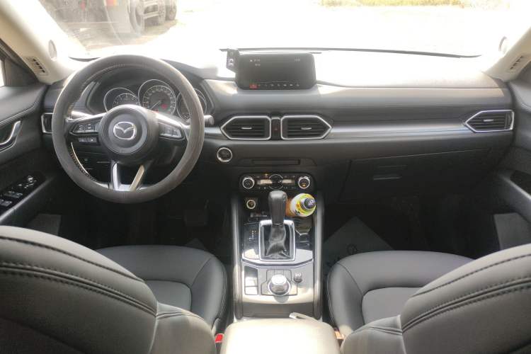Used Mazda CX-5 2020 2.0L Automatic Two-Wheel Drive Smart Version Center Console