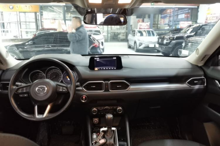 Used Mazda CX-5 2020 Revised Version 2.0L Automatic Two-Wheel Drive Smart Type Center Console