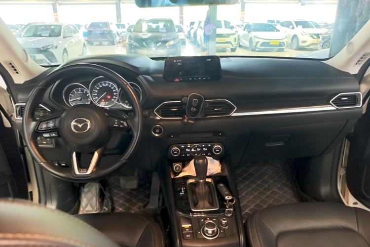 Used Mazda CX-5 2020 Revised Version 2.0L Automatic Two-Wheel Drive ZhiZun Trim Center Console