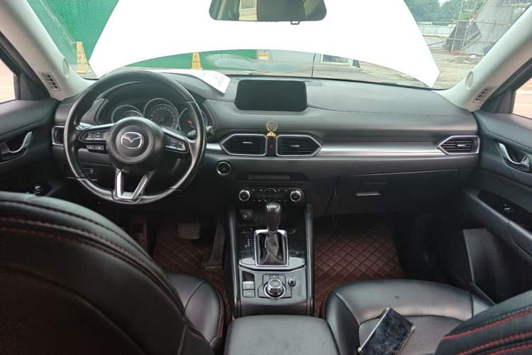 Used Mazda CX-5 2020 2.0L Automatic Two-Wheel Drive Smart Version Center Console