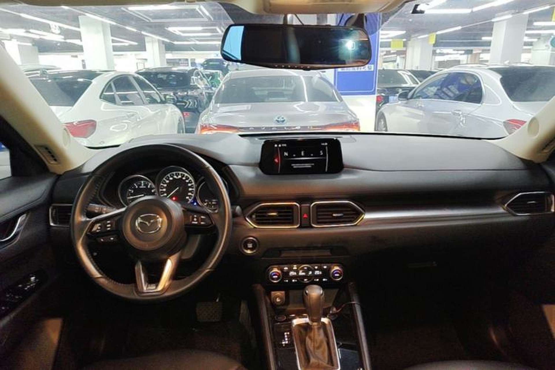 Used Mazda CX-5 2020 2.0L Automatic Two-Wheel Drive Smart Version Center Console