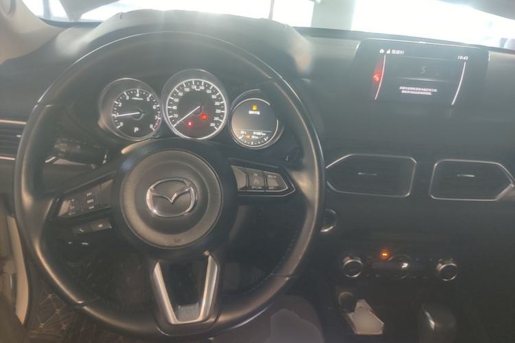 Used Mazda CX-5 2020 Revised Version 2.0L Automatic Two-Wheel Drive Smart Type Center Console
