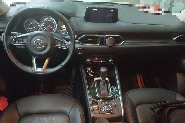 Used Mazda CX-5 2020 Revised Version 2.5L Automatic Two-Wheel Drive ZhiZun Trim Center Console