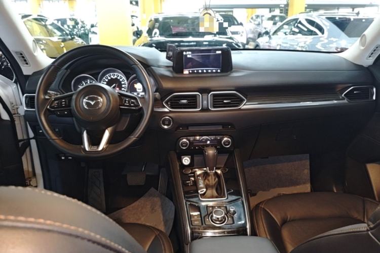 Used Mazda CX-5 2020 Revised Version 2.5L Automatic Two-Wheel Drive ZhiZun Trim Center Console