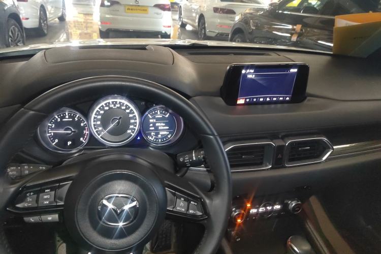 Used Mazda CX-5 2020 Revised Version 2.0L Automatic Two-Wheel Drive ZhiZun Trim Center Console