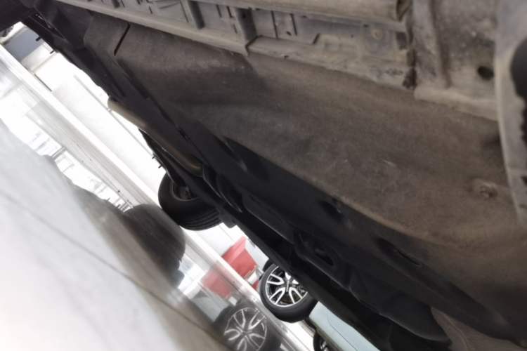 Used Mazda CX-5 2020 Revised Version 2.0L Automatic Two-Wheel Drive Smart Type Chassis Front Right