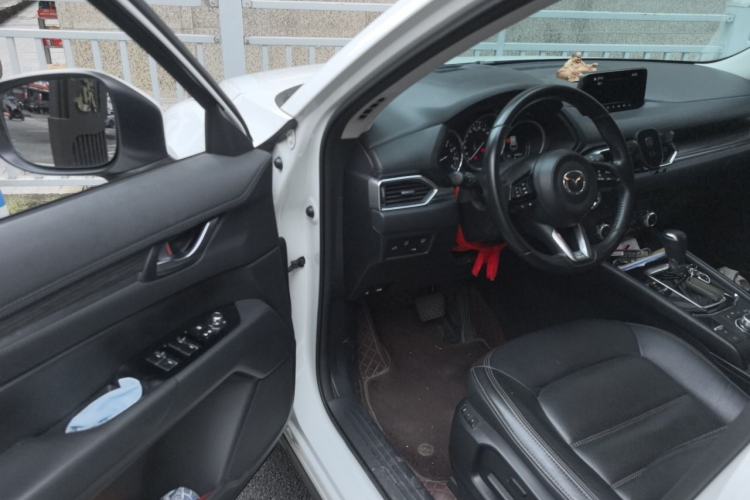 Used Mazda CX-5 2020 Revised Version 2.0L Automatic Two-Wheel Drive ZhiZun Trim Driver Seat