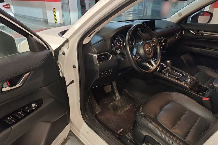 Used Mazda CX-5 2020 2.0L Automatic Two-Wheel Drive ZhiZun Version Driver Seat