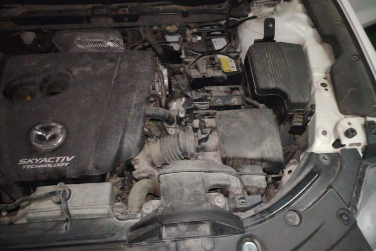 Used Mazda CX-5 2020 2.0L Automatic Two-Wheel Drive ZhiZun Version Engine Bay Left