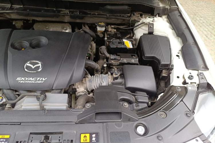 Used Mazda CX-5 2020 Revised Version 2.0L Automatic Two-Wheel Drive ZhiZun Trim Engine Bay Left