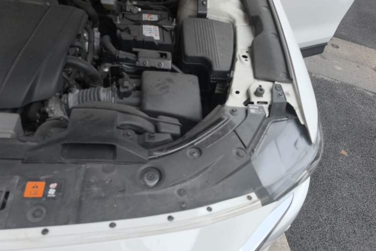 Used Mazda CX-5 2020 Revised Version 2.0L Automatic Two-Wheel Drive ZhiZun Trim Engine Bay Left