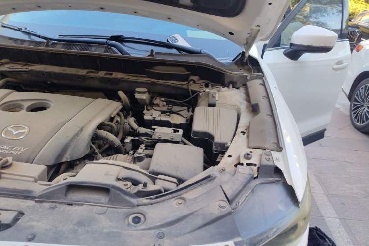 Used Mazda CX-5 2020 2.0L Automatic Two-Wheel Drive ZhiZun Version Engine Bay Left
