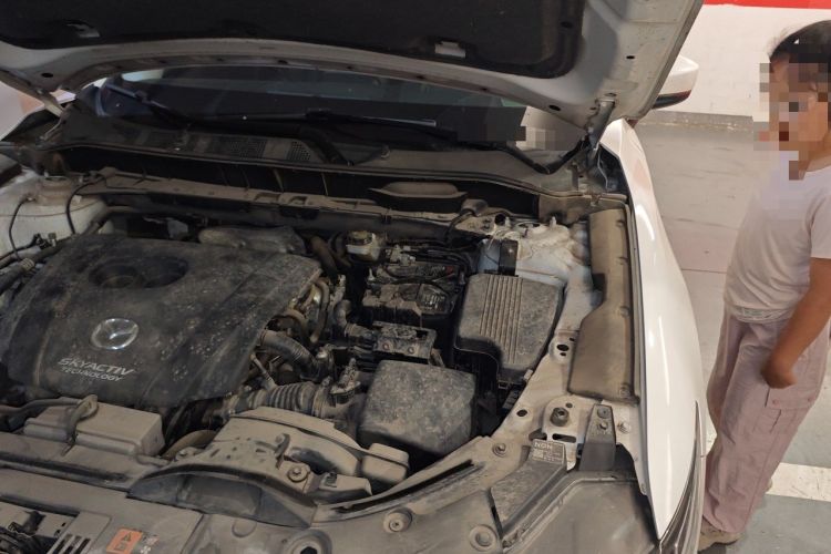 Used Mazda CX-5 2020 2.0L Automatic Two-Wheel Drive ZhiZun Version Engine Bay Left
