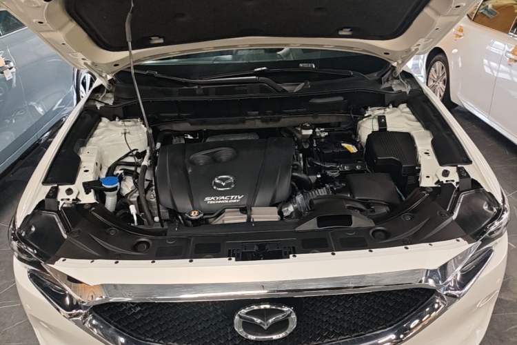 Used Mazda CX-5 2020 Revised Version 2.5L Automatic Two-Wheel Drive ZhiZun Trim Engine Bay