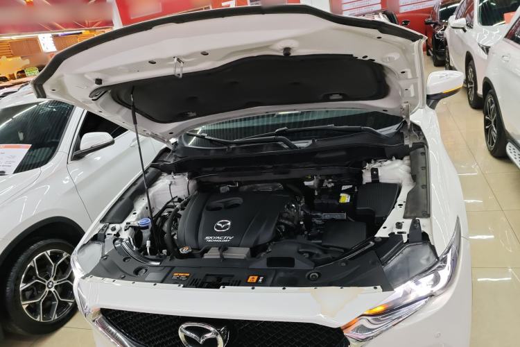 Used Mazda CX-5 2020 Revised Version 2.0L Automatic Two-Wheel Drive ZhiZun Trim Engine Bay