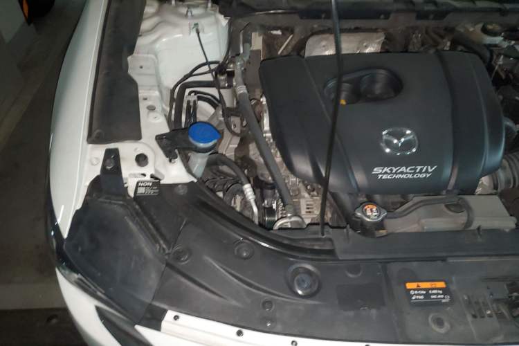 Used Mazda CX-5 2020 Revised Version 2.0L Automatic Two-Wheel Drive Smart Type Engine Bay Right