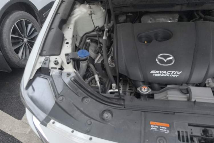 Used Mazda CX-5 2020 Revised Version 2.0L Automatic Two-Wheel Drive ZhiZun Trim Engine Bay Right