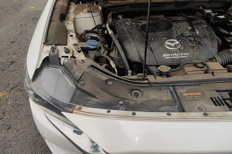 Used Mazda CX-5 2020 2.0L Automatic Two-Wheel Drive ZhiZun Version Engine Bay Right