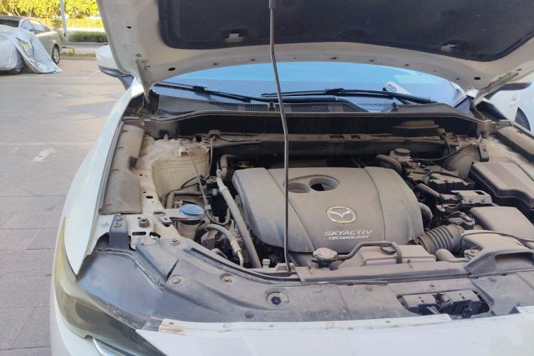 Used Mazda CX-5 2020 2.0L Automatic Two-Wheel Drive ZhiZun Version Engine Bay Right