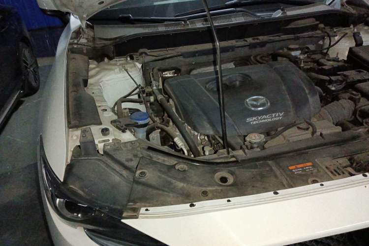 Used Mazda CX-5 2020 Revised Version 2.0L Automatic Two-Wheel Drive Smart Type Engine Bay Right