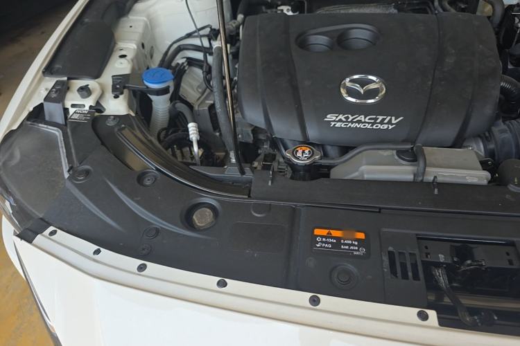 Used Mazda CX-5 2020 2.0L Automatic Two-Wheel Drive Smart Version Engine Bay Right