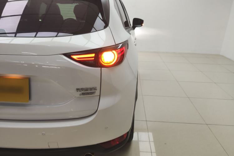 Used Mazda CX-5 2020 Revised Version 2.0L Automatic Two-Wheel Drive Smart Type Exterior 3