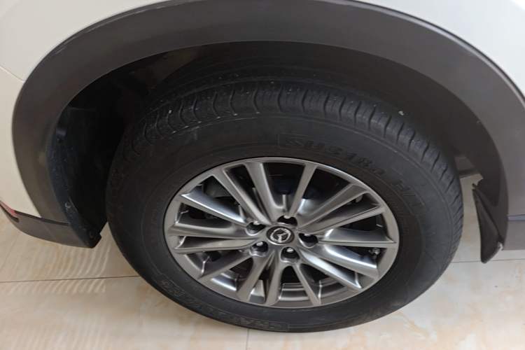 Used Mazda CX-5 2020 Revised Version 2.0L Automatic Two-Wheel Drive Smart Type Exterior 5