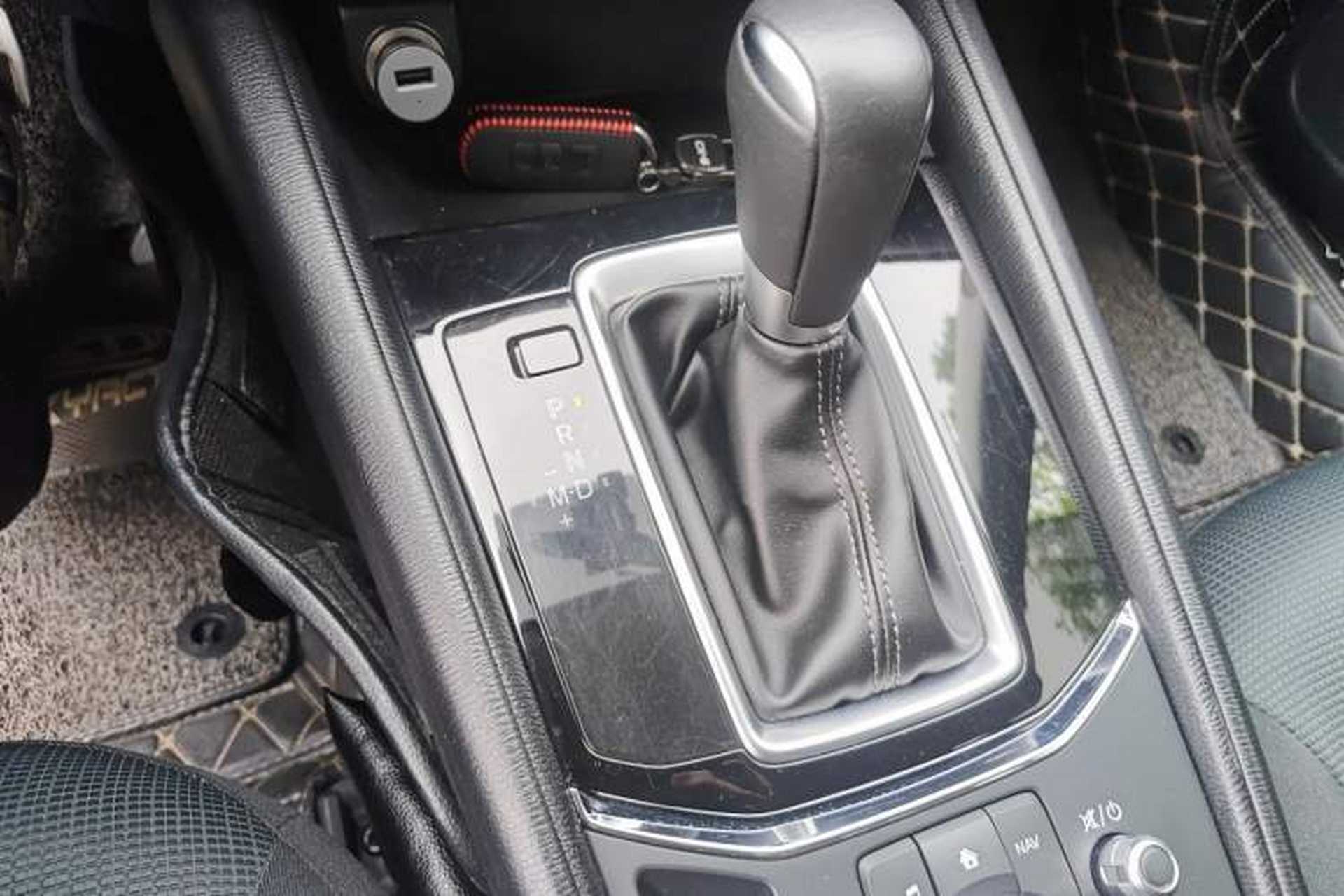 Used Mazda CX-5 2020 2.0L Automatic Two-Wheel Drive Smart Version Gear Lever