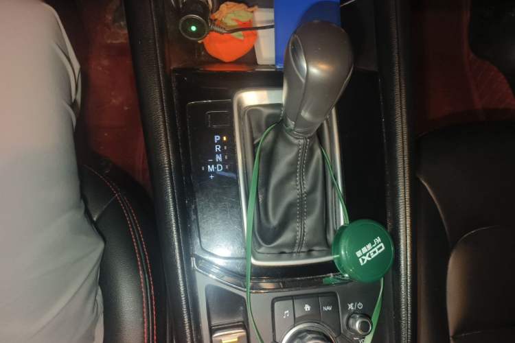 Used Mazda CX-5 2020 2.0L Automatic Two-Wheel Drive Smart Version Gear Lever