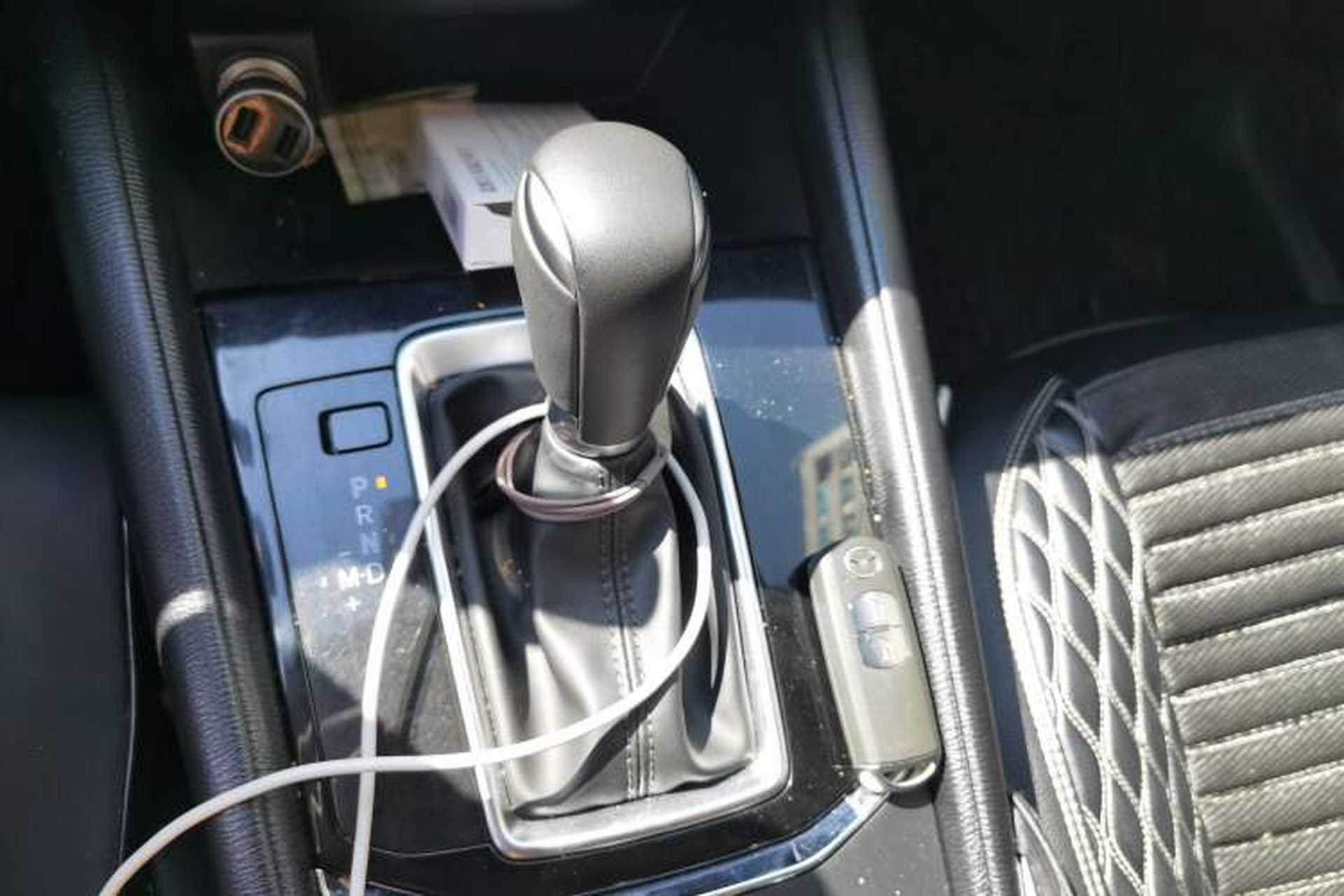 Used Mazda CX-5 2020 2.0L Automatic Two-Wheel Drive Smart Version Gear Lever
