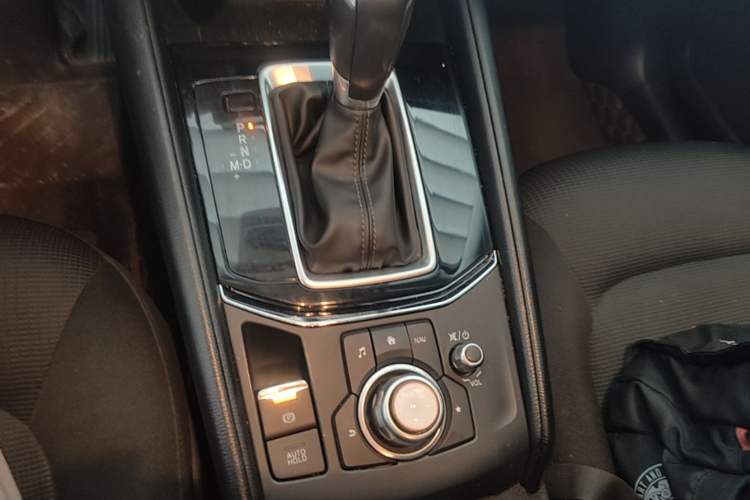Used Mazda CX-5 2020 2.5L Automatic Two-Wheel Drive Smart Version Gear Lever