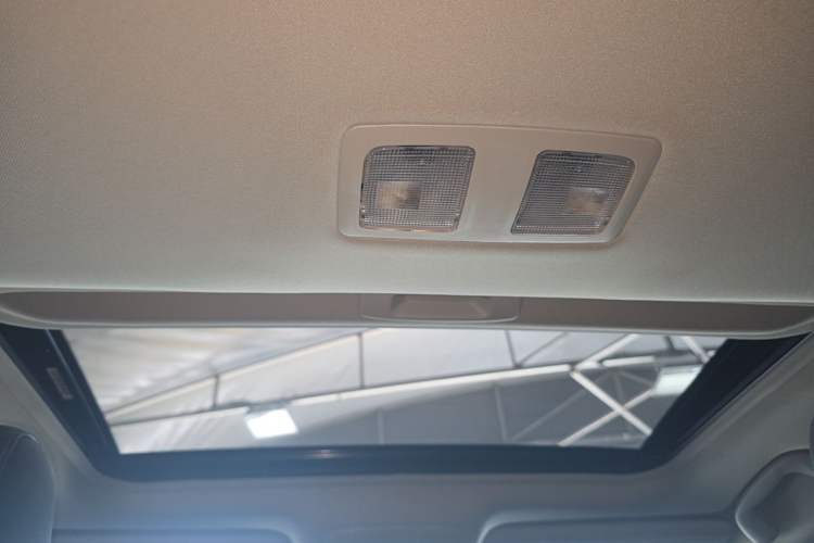 Used Mazda CX-5 2020 2.0L Automatic Two-Wheel Drive Smart Version Headliner